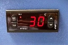 冷水機(jī)組溫度如何設(shè)定與控制(MTR12溫控器)？