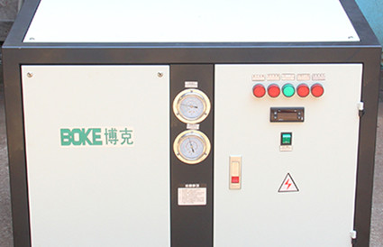 如何驗收螺桿式冷水機組？